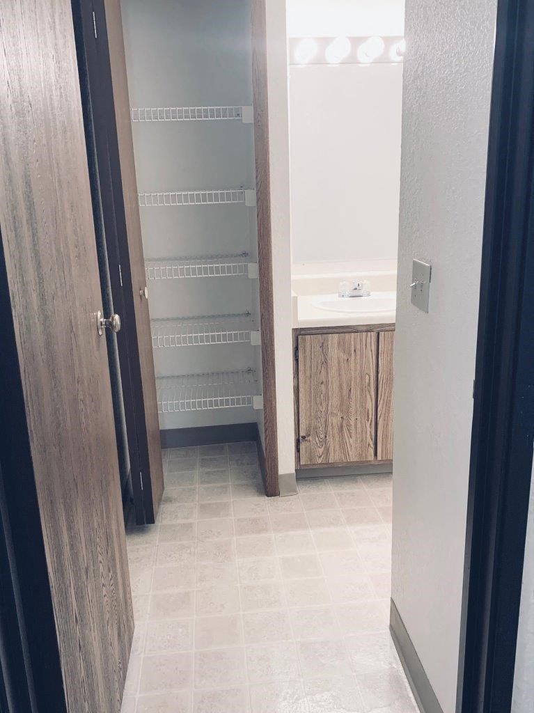 Meade Apartments, 901 E. Michigan Ave., Marshall, MI RentCafe